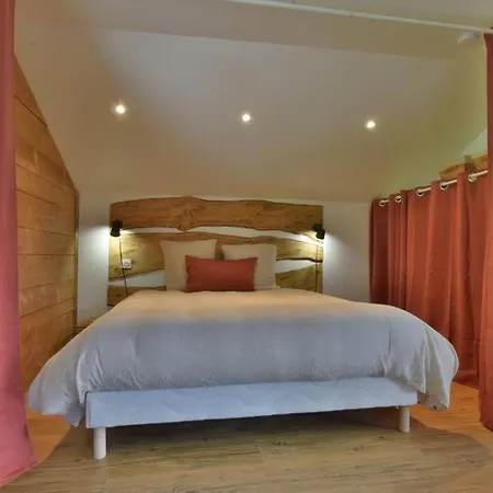 Le Refuge Confortable Avec Terrasse 奥维河畔卡斯泰尔诺