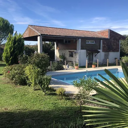 Le Refuge Confortable Avec Terrasse Holiday home